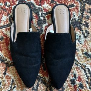 A new day pointed flats